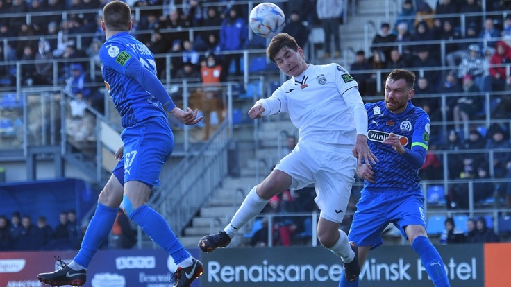 ЧБ-2023. 1-й тур. Динамо Мн - Ислочь - 3:0. Дмитрий Латыхов и Сергей Политевич. Фото ФК "Ислочь"