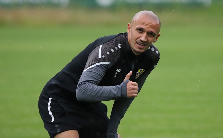 Валон Ахмеди