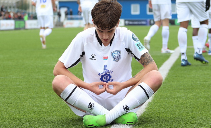 Слуцк - Днепр. Антон Лукашов. Фото ФК "Днепр"