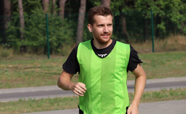 Евгений Елезаренко. Фото ФК "Волна"