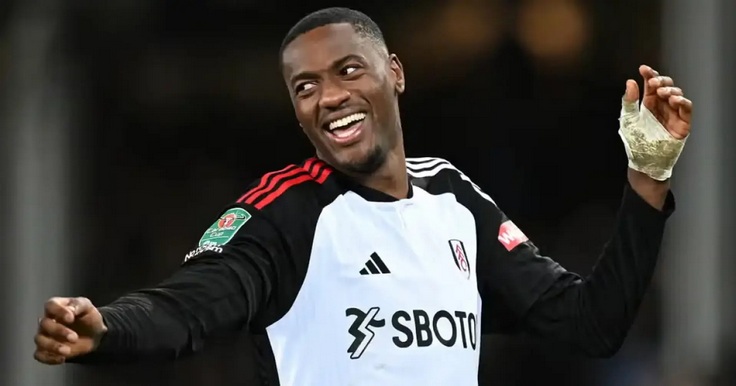 Тосин Адарабиойо