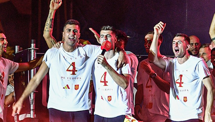 Альваро Мората и Родри