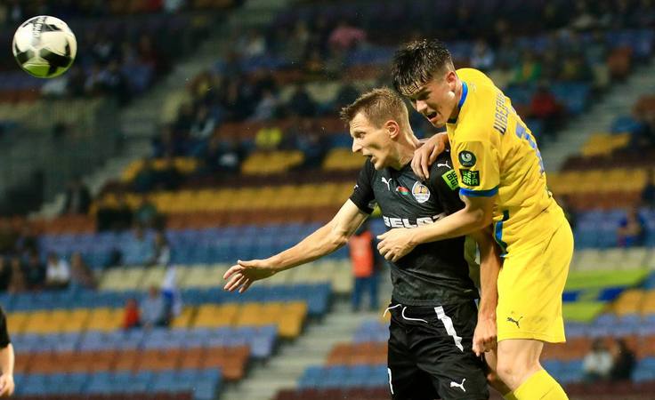 Кубок Беларуси-2024/25. 1/8 финала. БАТЭ - Торпедо-БелАЗ - 0:2. Денис Левицкий и Александр Шведчиков. Фото ФК БАТЭ