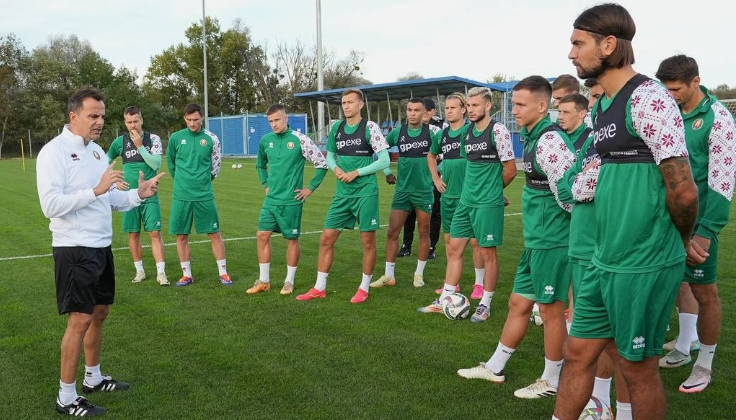 Карлос. Алос. Сборная Беларуси