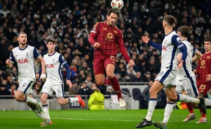 Лига Европы-2024/25. 5-й тур. Тоттенхэм - Рома - 2:2. Матс Хуммельс