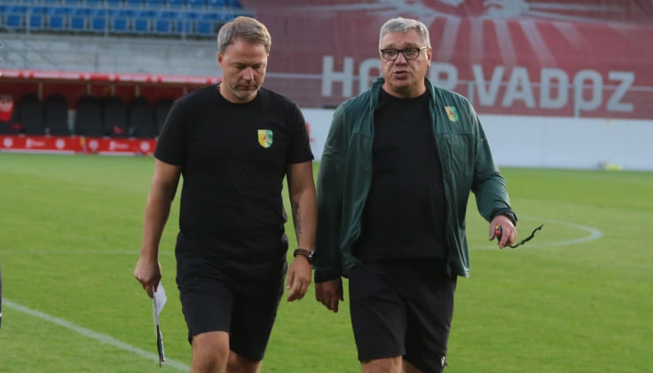 Александр Сулима и Андрей Скоробогатько. Фото ФК "Неман"