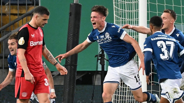 Кубок Германии-2024/25. 1/2 финала. Арминия - Байер - 2:1