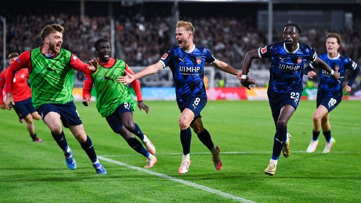 Германия-2024/25, плей-офф, ответный матч. Эльферсберг - Хайденхайм - 1:2. Лео Шиенца