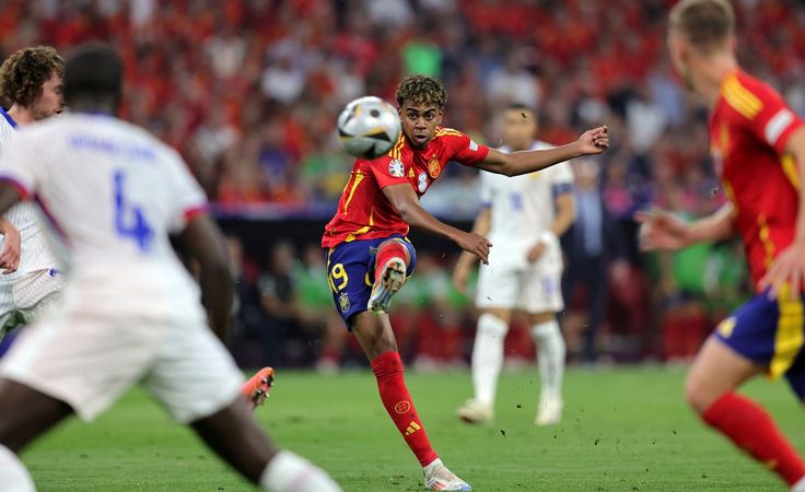 ЕВРО-2024. 1/2 финала. Испания - Франция - 2:1. Гол Ламина Ямаля