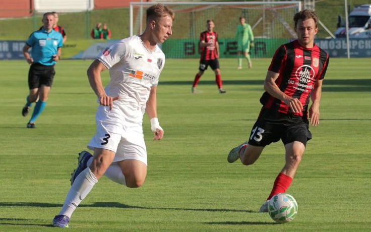 ЧБ-2025. Славия - Ислочь. Иван Тихомиров и Владислав Полоз. Фото ФК "Славия"