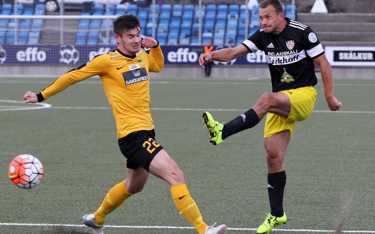 Лига Европы (2016/17). Рунавик - Шахтер. Удар Александра Юревича. Фото ФК "Шахтер"