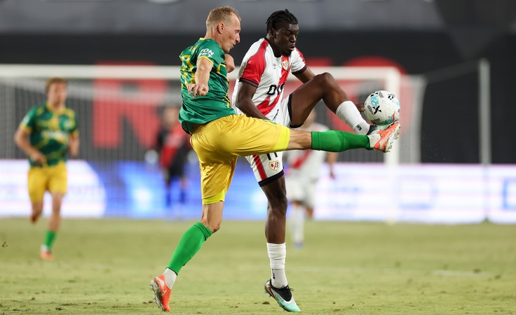 Лига чемпионов-2025/26. Раунд плей-офф, ответный матч. Райо Вальекано - Неман - 4:0. Иван Садовничий