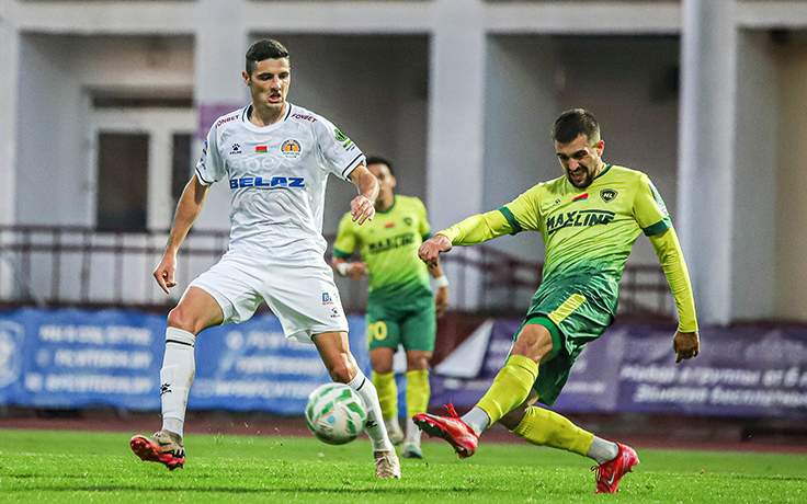 МЛ - Торпедо-БелАЗ. Ненад Перович и Александар Месарович. Фото ФК "Торпедо-БелАЗ"