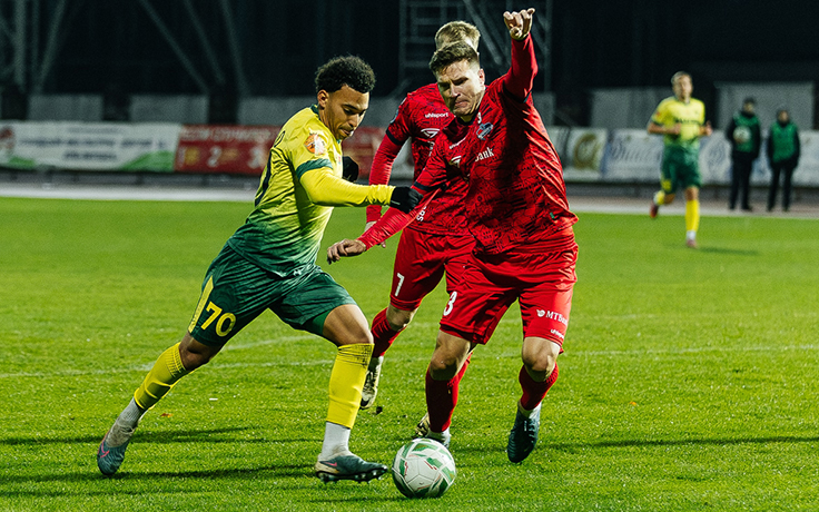 ЧБ-2025. МЛ Витебск - Минск. Рафаэл Жуниньо и Артем Сокол. Фото ФК "МЛ Витебск"