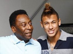 Пеле и Неймар. Фото с официального сайта "Сантоса"