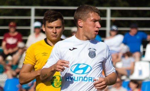 Никита Букаткин. Фото fcisloch.by