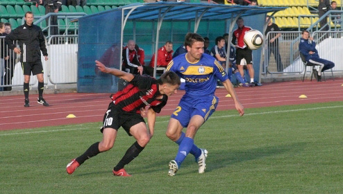 Белшина - БАТЭ. Зубович против Симича. Фото Сергея Латинского.