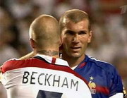 Бекхэм и Зидан. Кадр первого канала.