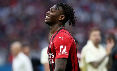 Рафаэл Леау