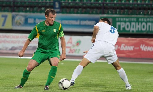 ЧБ-2012. Неман - Нафтан - 3:0. Иван Денисевич (слева). Фото Ярослава Ванюкевича