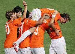 ЛЧ-2007/2008. Апоэль - БАТЭ - 2:0. Фото - shootandgoal.com