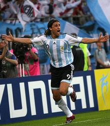 Эрнан Креспо (Аргентина).